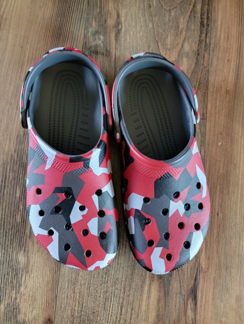 CROCS Red Camouflage Clog Shoes - Lightweight Comfort